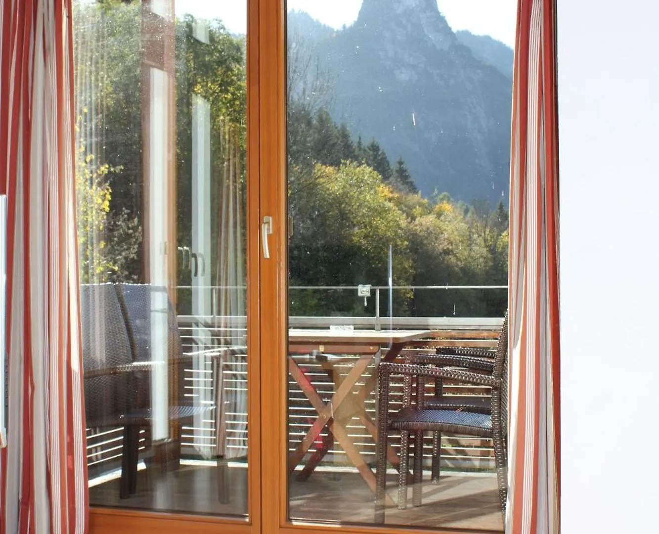 Ferienwohnungen Almrausch Oberammergau Daire